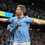 kevin-de-bruyne-mac-ao-so-may-tieu-su-va-su-nghiep