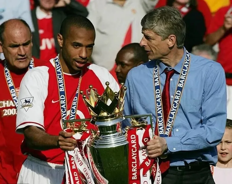 hlv arsenal hanh trinh tu nhung huyen thoai den trieu dai mikel arteta