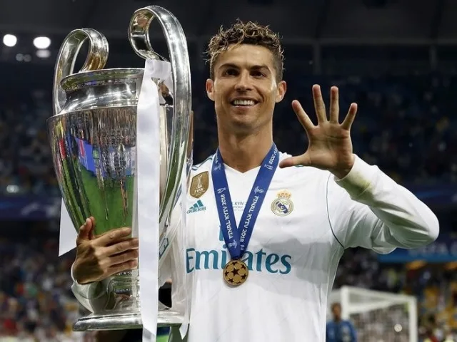 hanh-trinh-huyen-thoai-ronaldo-sinh-nam-bao-nhieu-a5